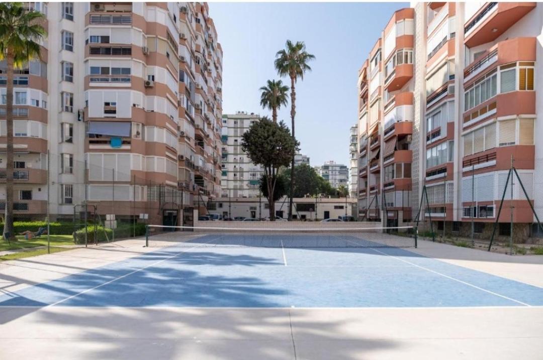 Estudio Amalfi Torre Del Mar Εξωτερικό φωτογραφία